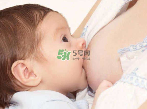 母乳喂養(yǎng)預(yù)防乳腺癌嗎？不喂母乳會(huì)的乳腺癌嗎？