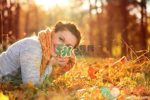 女人秋冬怎么進(jìn)補(bǔ)？女人秋季如何養(yǎng)生？