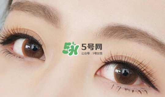 波浪眉是怎么畫的？為什么流行波浪眉？