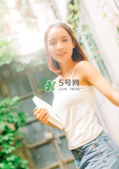 女金膠囊經(jīng)期可以吃嗎？女金膠囊什么時候吃最好？