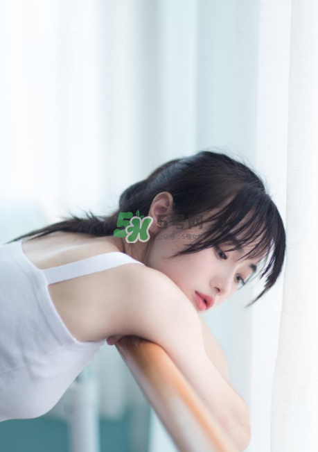女金膠囊經(jīng)期可以吃嗎？女金膠囊什么時候吃最好？