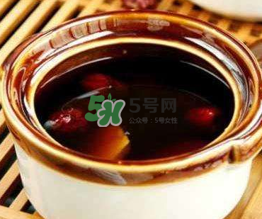 男人能喝紅糖水嗎？男人喝紅糖水有什么好處？