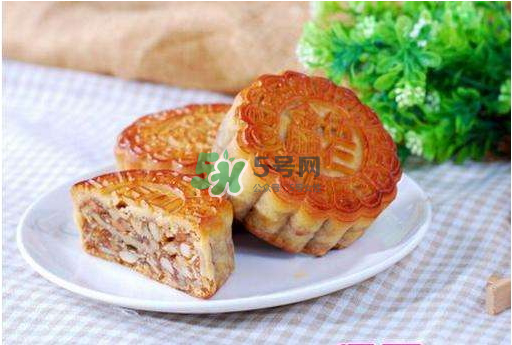 五仁月餅里的紅綠絲是什么？五仁月餅里面有什么？