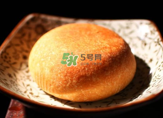 云腿月餅好吃嗎？云腿月餅?zāi)膫€牌子好吃？