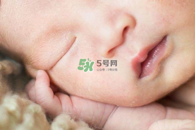 巨大兒的智商有問題嗎？巨大兒怎么喂養(yǎng)？