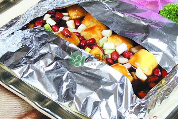 錫箔紙用哪一面？錫箔紙有正反面嗎