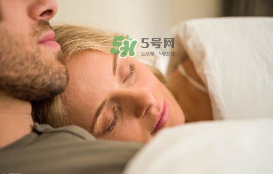 哪些女人容易出軌？易出軌女性的8大特征
