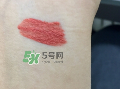 迪奧藍星唇釉751好看嗎？dior迪奧藍星唇釉751試色