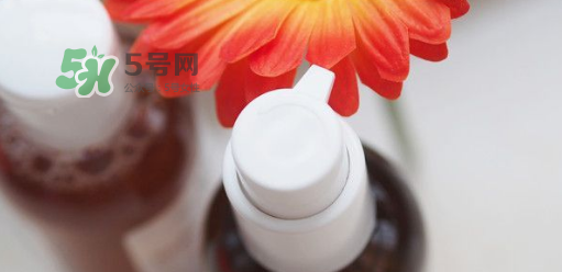 科顏氏金盞花潔面啫喱好用嗎？金盞花潔面是氨基酸嗎？