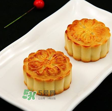 月餅轉(zhuǎn)化糖漿可以用蜂蜜代替嗎？月餅轉(zhuǎn)化糖漿可以用什么代替？