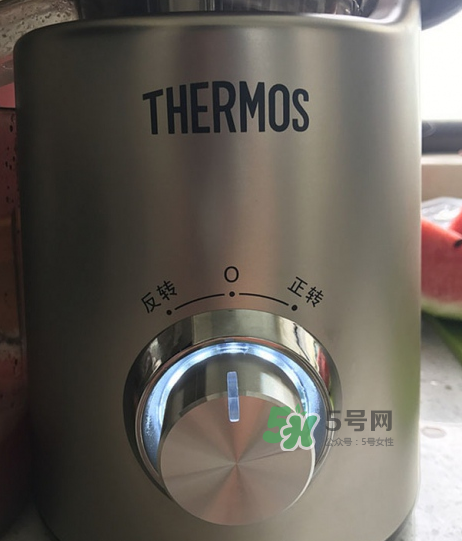 魔膳師榨汁機怎么樣？魔膳師便攜式榨汁機好用嗎？