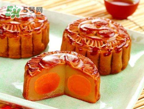 蛋黃月餅多少錢一個(gè)？蛋黃月餅好吃嗎？