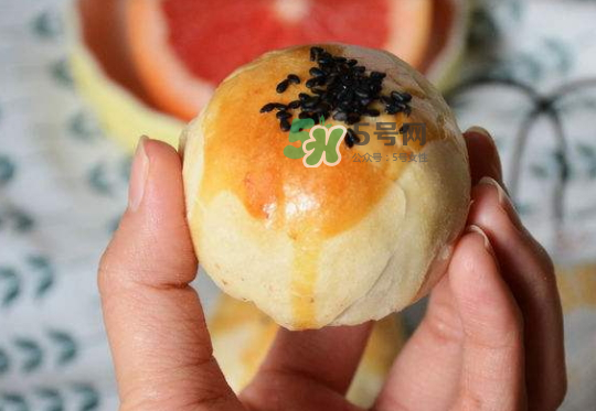 蛋黃酥為什么會破皮？蛋黃酥破皮的原因