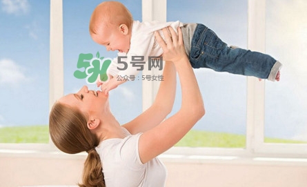 破腹產(chǎn)多久可以喂養(yǎng)母乳？破腹產(chǎn)惡露多久后干凈算正常