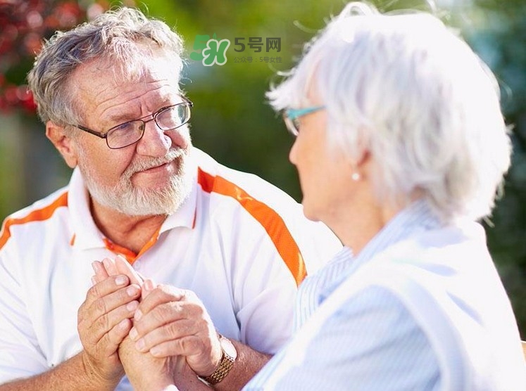 婚外情如何調(diào)查取證？網(wǎng)絡(luò)聊天記錄屬于婚外情證據(jù)嗎？