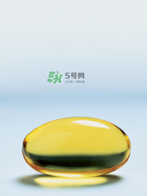 魚肝油是魚的肝做成的嗎？魚肝油是魚油嗎？