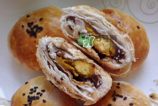蛋黃酥為什么會(huì)爆開？蛋黃酥爆餡是什么原因？