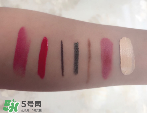 bobbi brown卸妝油好用嗎？芭比波朗卸妝油怎么樣？