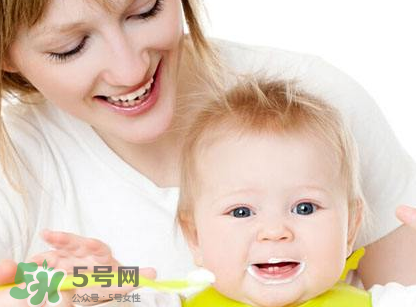 哺乳期來例假奶水會變少嗎？哺乳期來月經(jīng)奶水減少怎么辦？