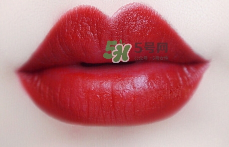 迪奧999金屬色怎么樣？迪奧999金屬色和滋潤和啞光對比