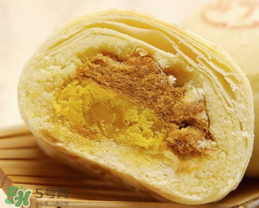 ?蛋黃酥可以不用豬油嗎？蛋黃酥用什么油好？