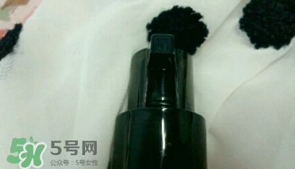 護發(fā)精油怎么用？護發(fā)精油使用方法