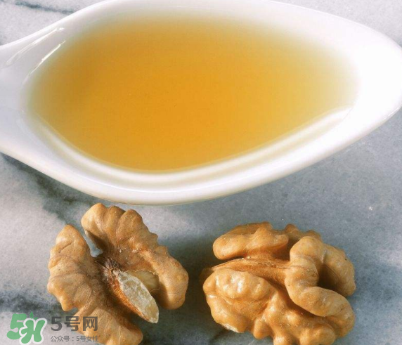 初蘊(yùn)核桃油好嗎？初蘊(yùn)核桃油怎么樣？
