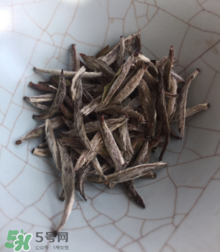 白毫銀針屬于綠茶嗎？白毫銀針是什么茶？