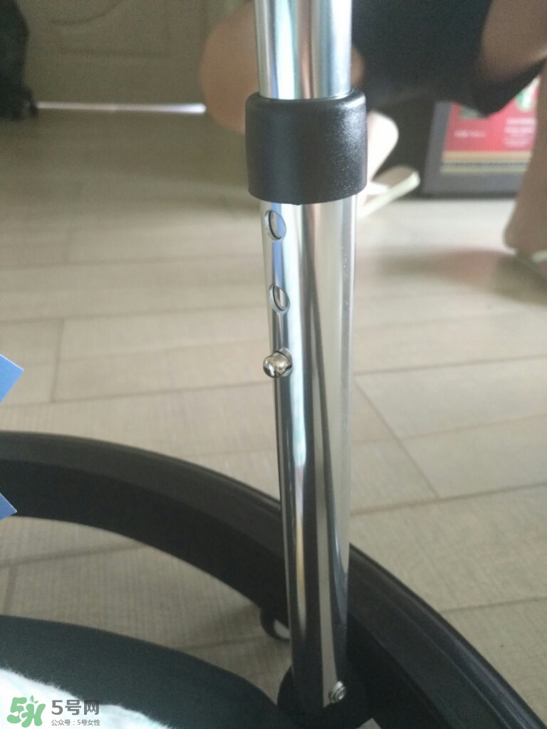 學(xué)步車哪個牌子的好？寶寶幾個月可以坐學(xué)步車？