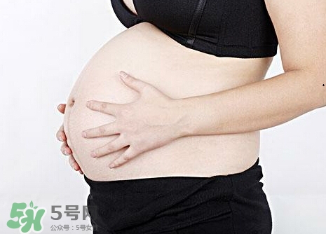 孕婦長(zhǎng)妊娠紋的幾率有多大？哪些人容易長(zhǎng)妊娠紋？
