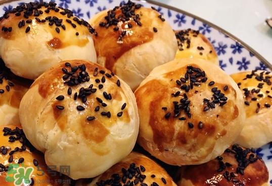 蛋黃酥是什么味道？蛋黃酥味道怎么樣？