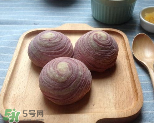 蛋黃酥什么牌子的好吃？蛋黃酥哪個牌子好吃？