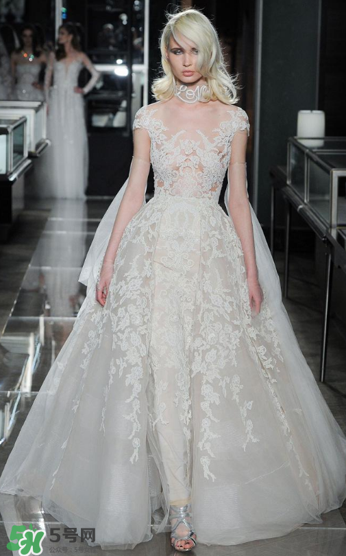 reem acra婚紗多少錢？reem acra婚紗價(jià)格