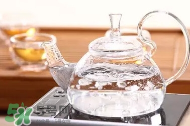 自來水可以直接喝嗎？自來水可以直接飲用嗎