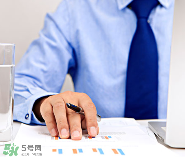 指甲上沒有月牙是怎么回事？指甲上沒有月牙是不是不健康？
