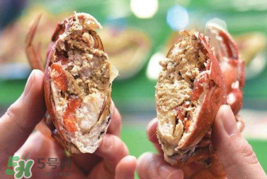 蟹黃是黑色的怎么回事？蟹黃中間有黑的是什么？
