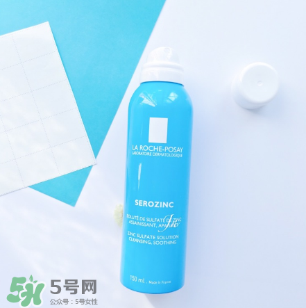理膚泉藍噴和白噴哪個好？理膚泉藍噴怎么樣？