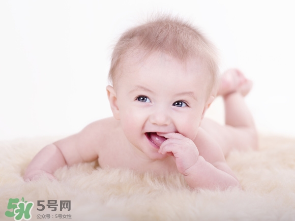 兒童安全座椅要坐到幾歲？兒童安全座椅適合多大的孩子？