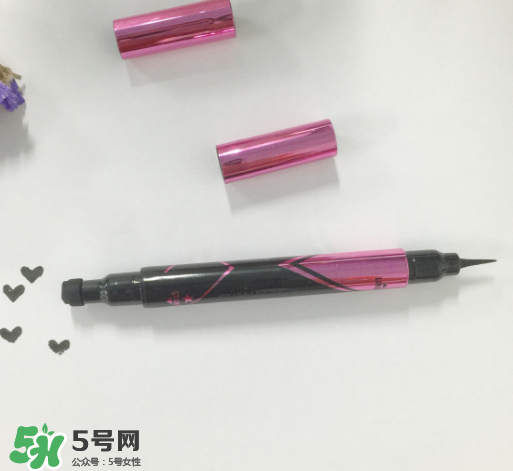 美寶蓮眼線液筆怎么樣？美寶蓮眼線液筆暈染嗎？