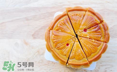 寶寶多大能吃月餅？一歲寶寶能吃月餅嗎？