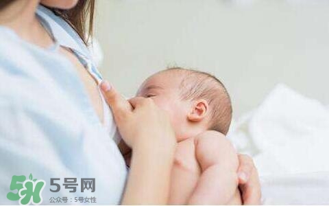 母乳到什么時候就沒營養(yǎng)了？母乳什么時候斷最好？