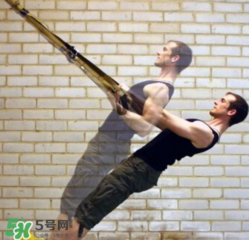 trx劃船是練什么的？trx劃船怎么練？