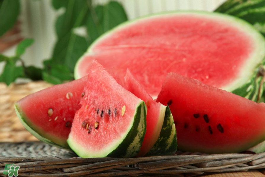 秋季養(yǎng)生食譜有哪些？秋季健康靠這些