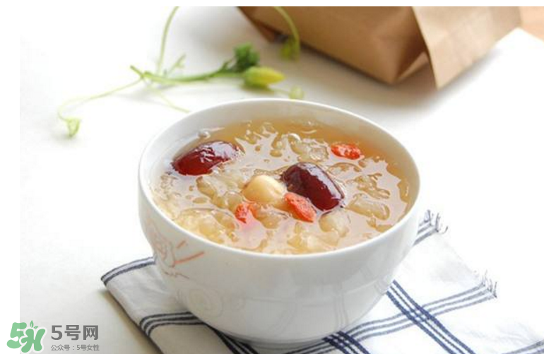 秋天吃什么養(yǎng)生？秋天養(yǎng)生食譜