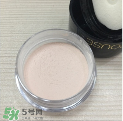 ILISYA柔色定妝蜜粉多少錢？ILISYA柔色定妝蜜粉怎么樣？