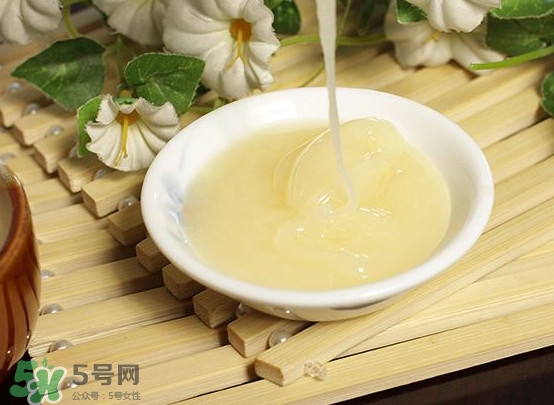 椴樹蜜有什么氣味？椴樹蜜結晶看到糖怎么回事