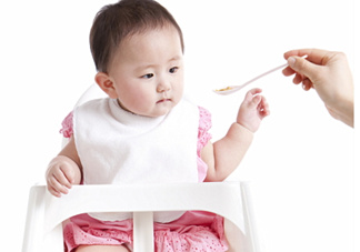寶寶不吃輔食怎么辦？5個(gè)小妙招讓寶寶乖乖吃輔食