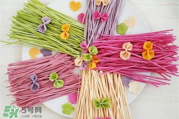 寶寶多大能吃調料？給寶寶輔食加調料的原則