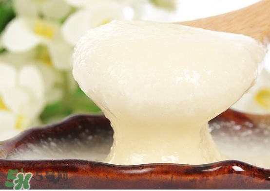 椴樹蜜有什么氣味？椴樹蜜結晶看到糖怎么回事