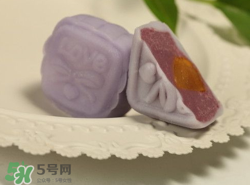 冰皮月餅為什么要冷藏？冰皮月餅為什么要放冰箱？